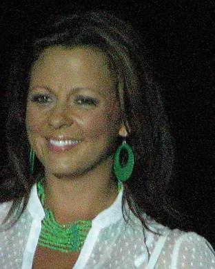 Sara Evans Airway Heights